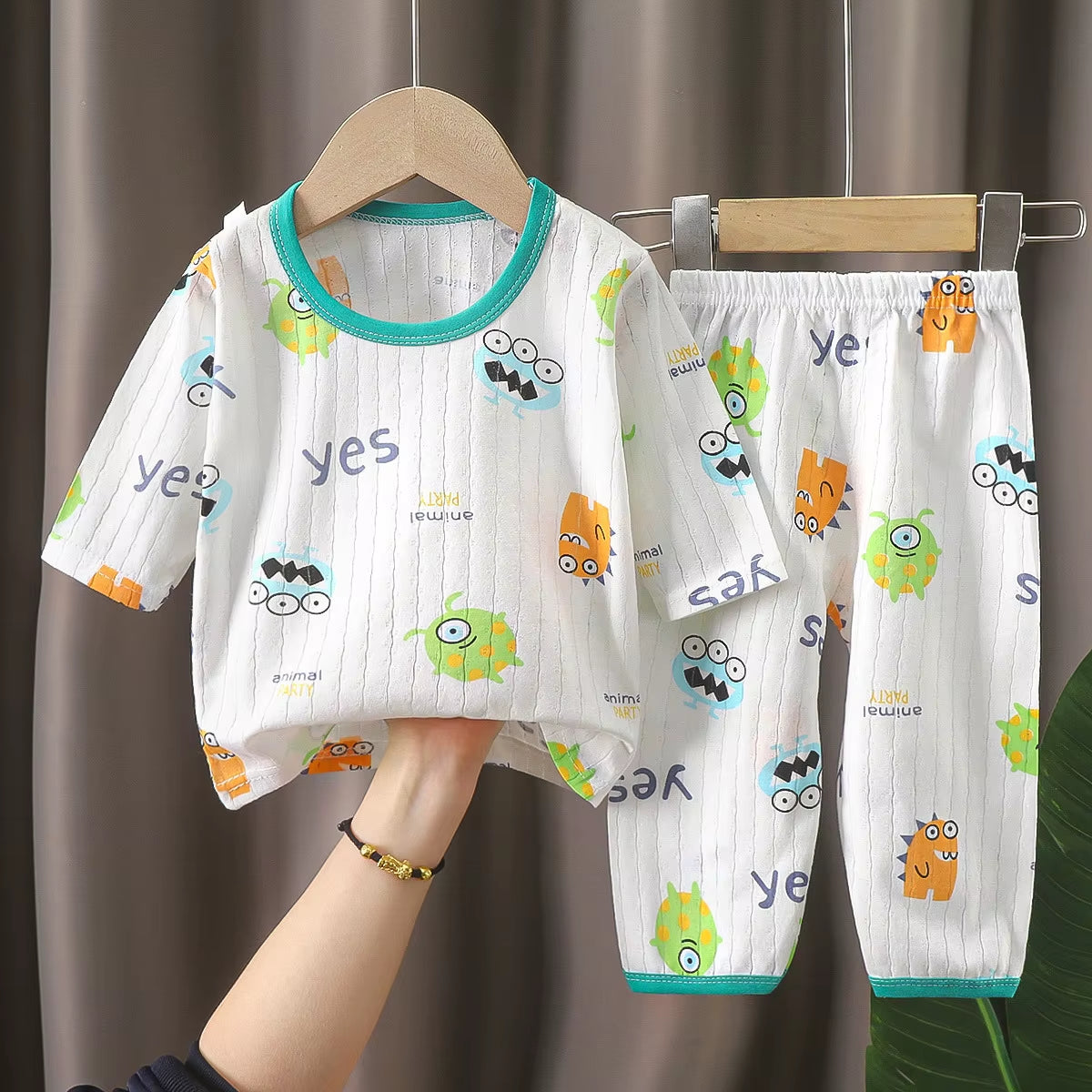 Kids Clothes Three Quarter Sleeve Home Cotton Sleepwear Children'S Clothing Boy Girl Autumn Winter Tops Pants Suitschildrensets